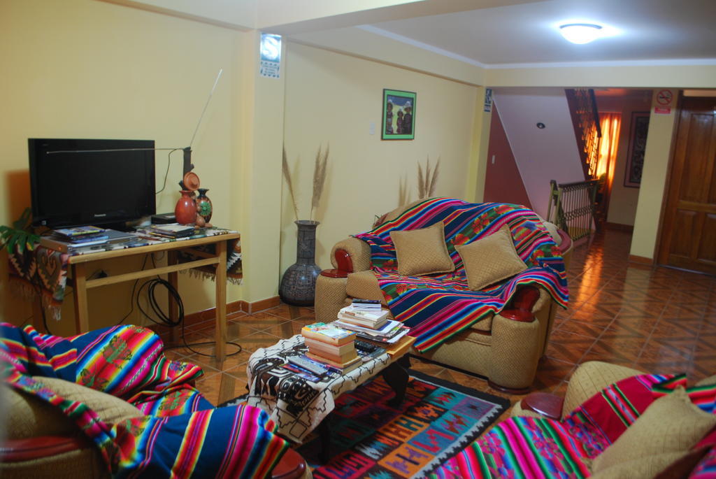 Morales Guest House Huaraz  Exteriér fotografie